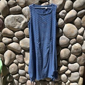Blue with Repeating White Pattern Sleeveless Long Dress